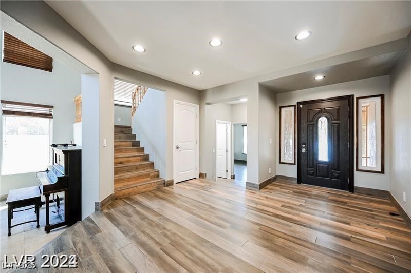 2 High Sierra Drive Property Photo 2