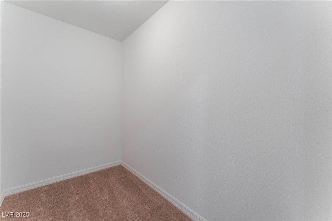 637 Soaring Wings Avenue Property Photo 20