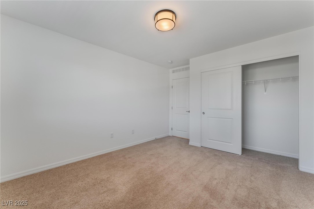 637 Soaring Wings Avenue Property Photo 24