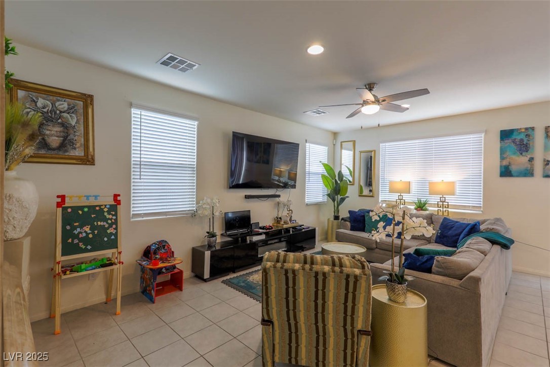 4147 Spring Storm Avenue Property Photo 4