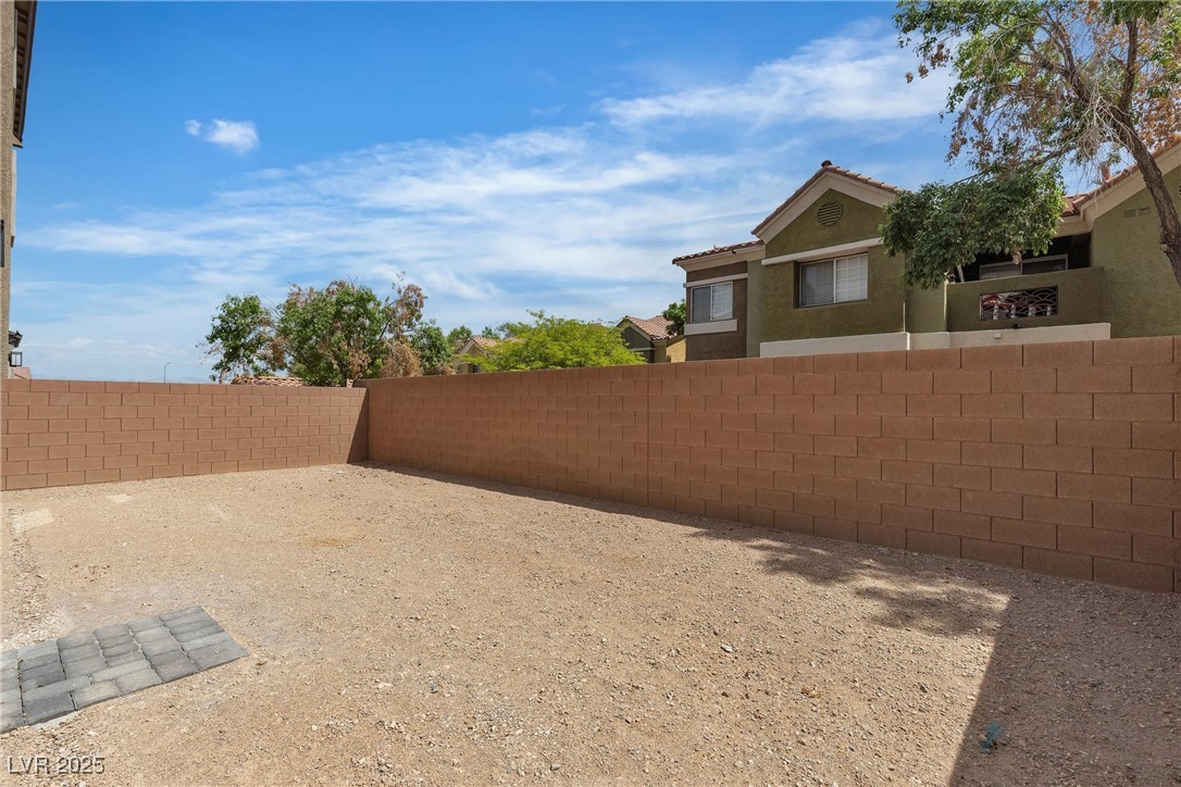 5678 Spring Trellis Street Property Photo 7