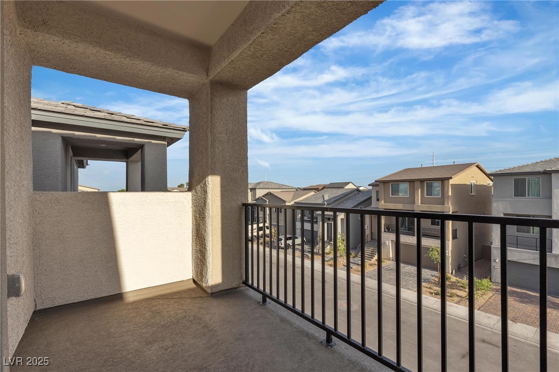 5678 Spring Trellis Street Property Photo 41