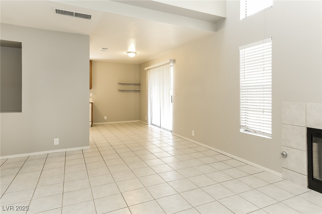8604 Paddle Wheel Way Property Photo 4