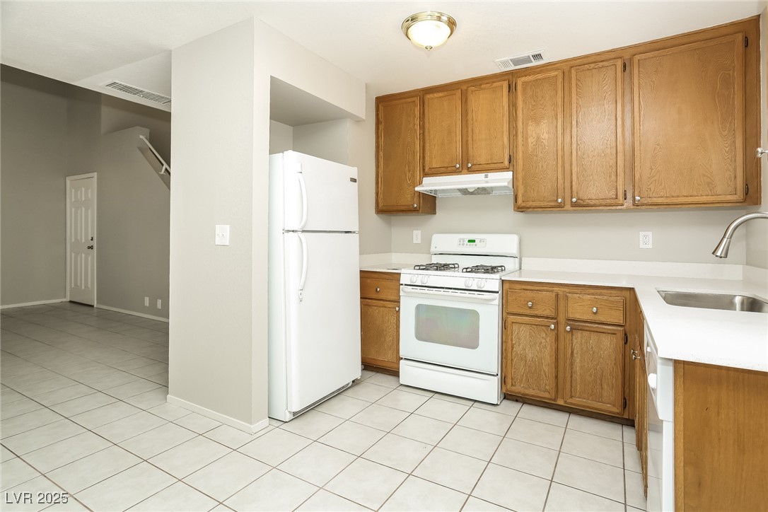 8604 Paddle Wheel Way Property Photo 7