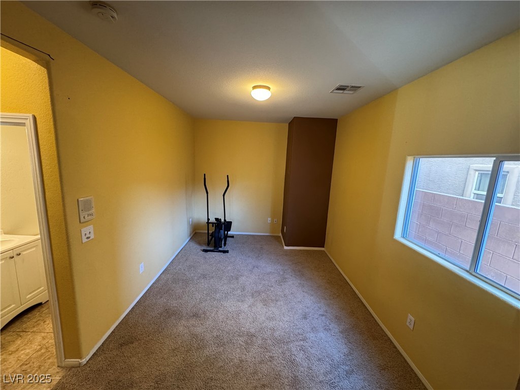 6725 Yellowhammer Place Property Photo 8