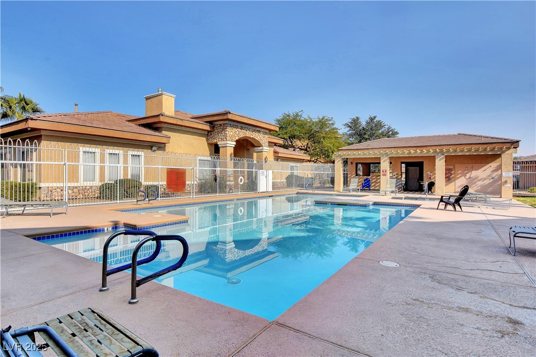 833 Aspen Peak Loop 1026 Property Photo 2
