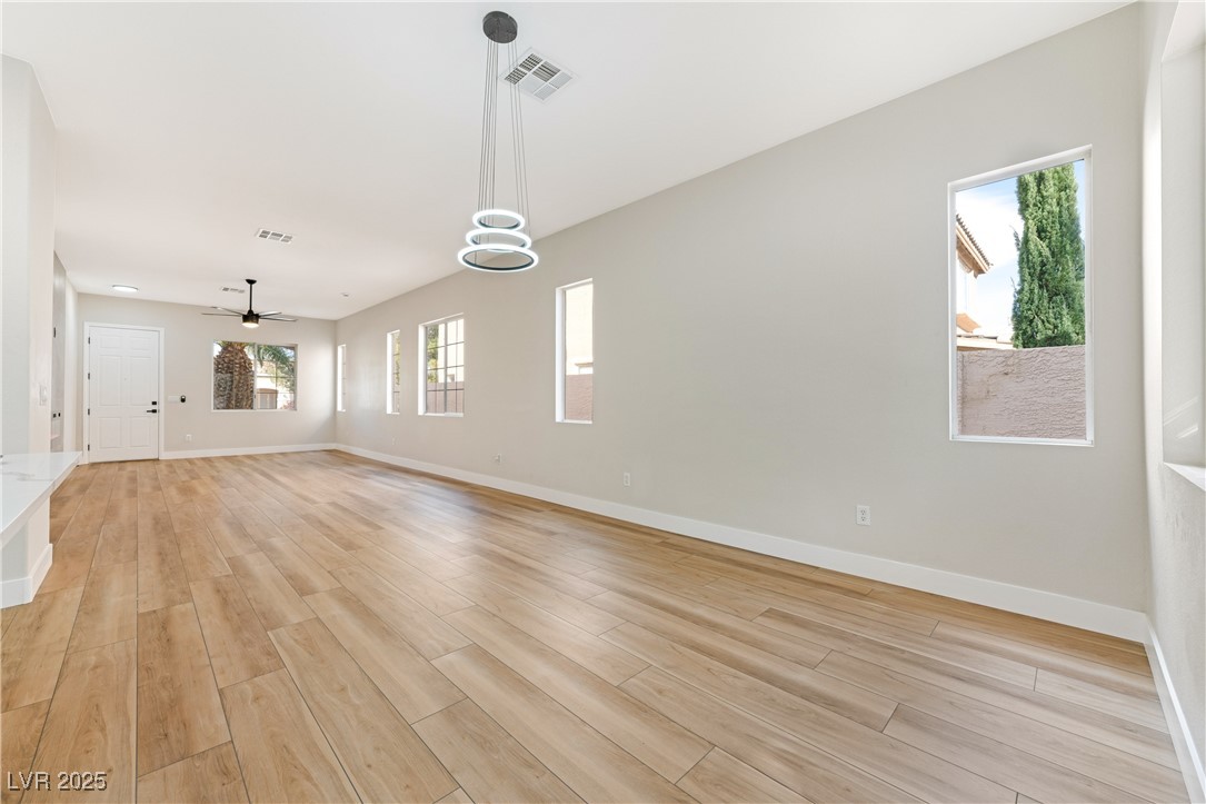 10017 Snow Crest Place Property Photo 14