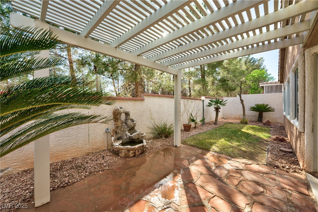 10017 Snow Crest Place Property Photo 32