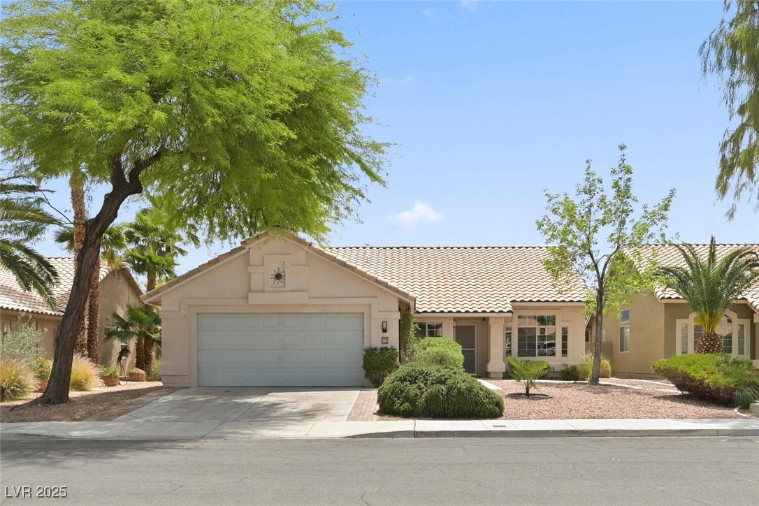 Green Valley Real Estate Listings Main Image