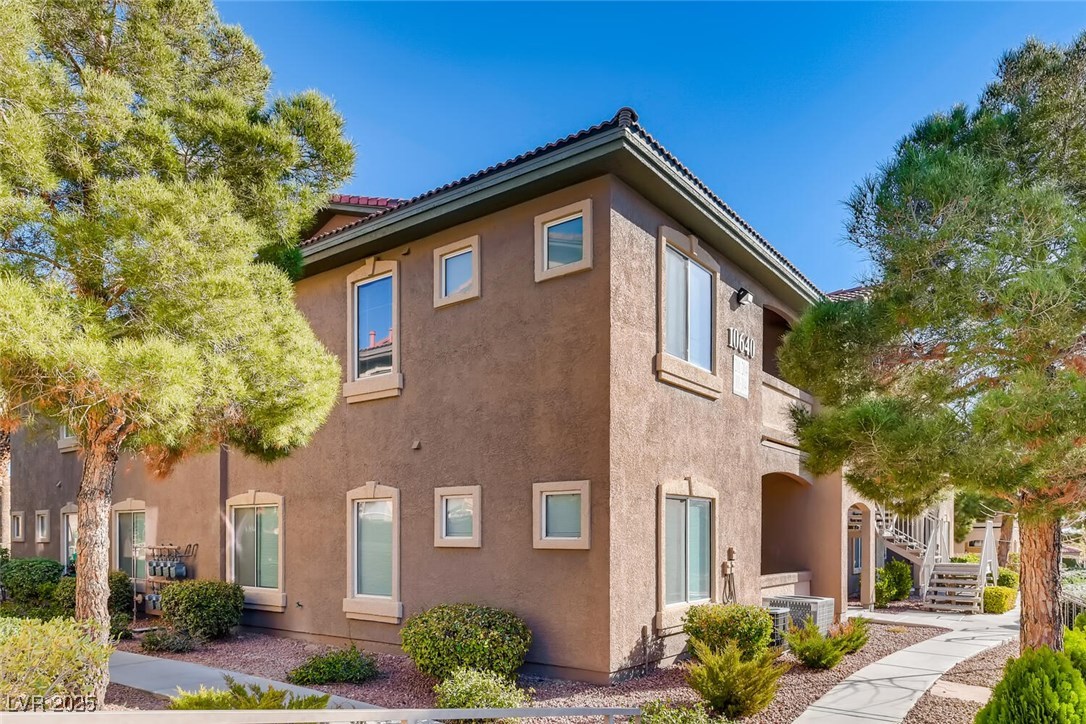 10640 Calico Mountain Avenue 204 Property Photo 1