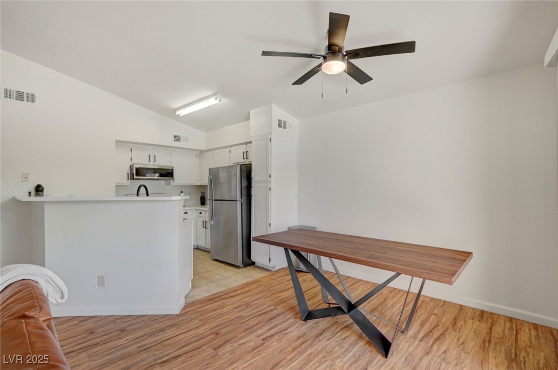 5415 West Harmon Avenue 2123 Property Photo 10