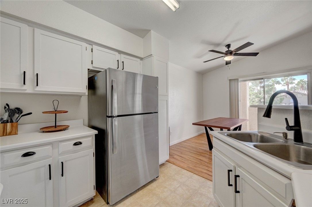 5415 West Harmon Avenue 2123 Property Photo 16