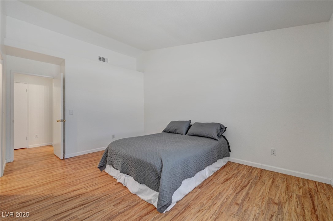 5415 West Harmon Avenue 2123 Property Photo 25