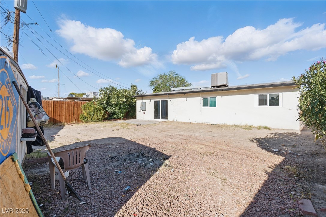 2539 Tuskegee Street Property Photo 22