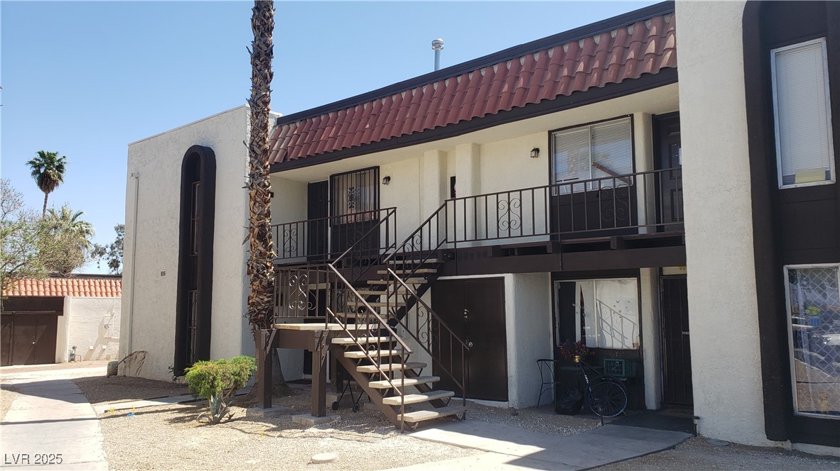 1405 Vegas Valley Drive 360 Property Photo 2