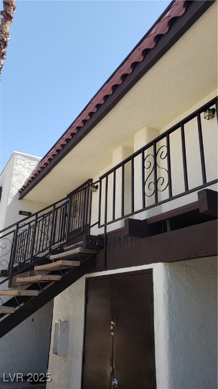 1405 Vegas Valley Drive 360 Property Photo 8