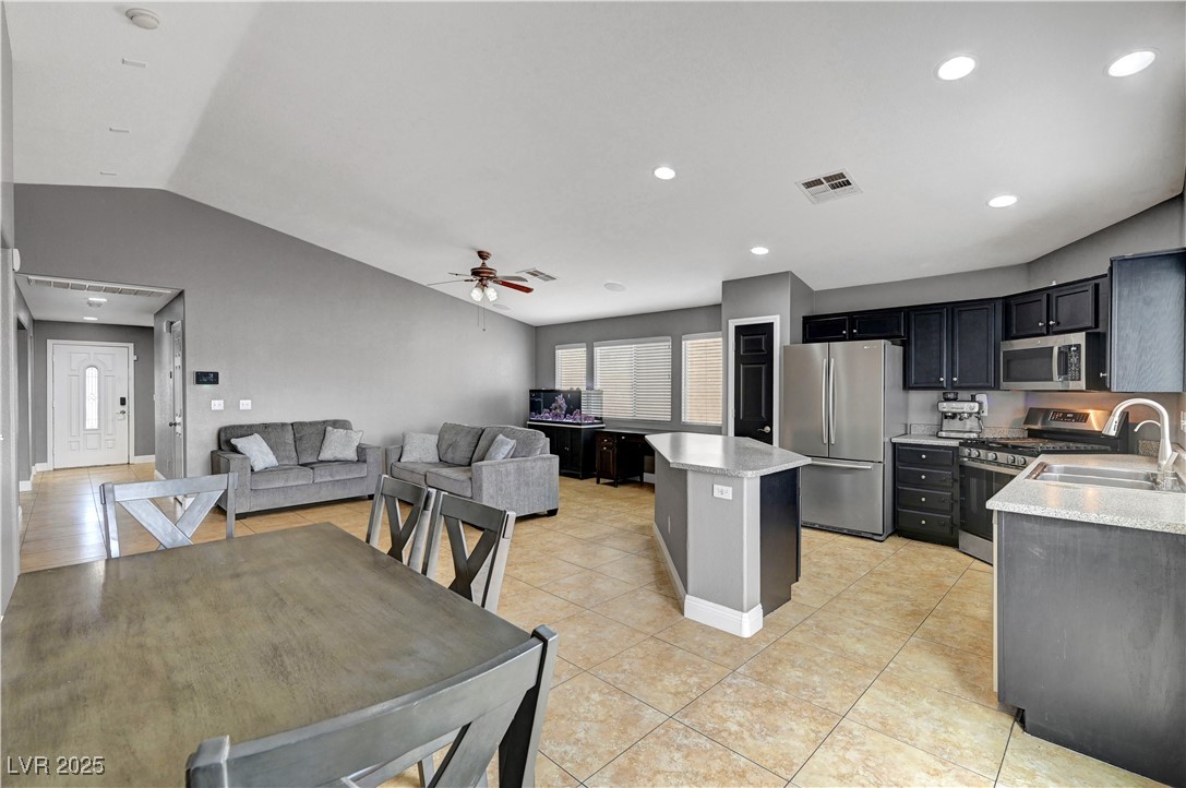 6390 Flathead Avenue Property Photo 16