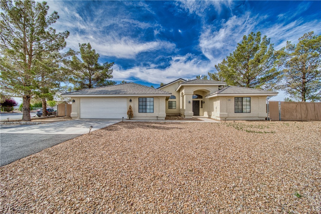 151 Hornet Street Property Photo