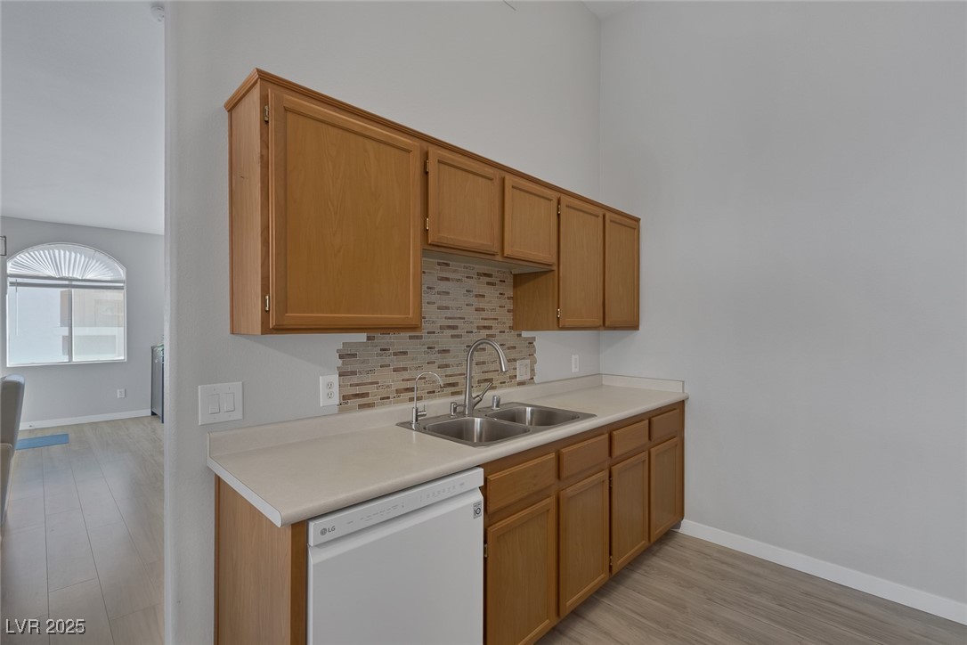 700 Carnegie Street 2621 Property Photo 16