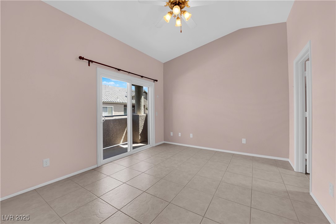 2001 Quarry Ridge Street 207 Property Photo 18