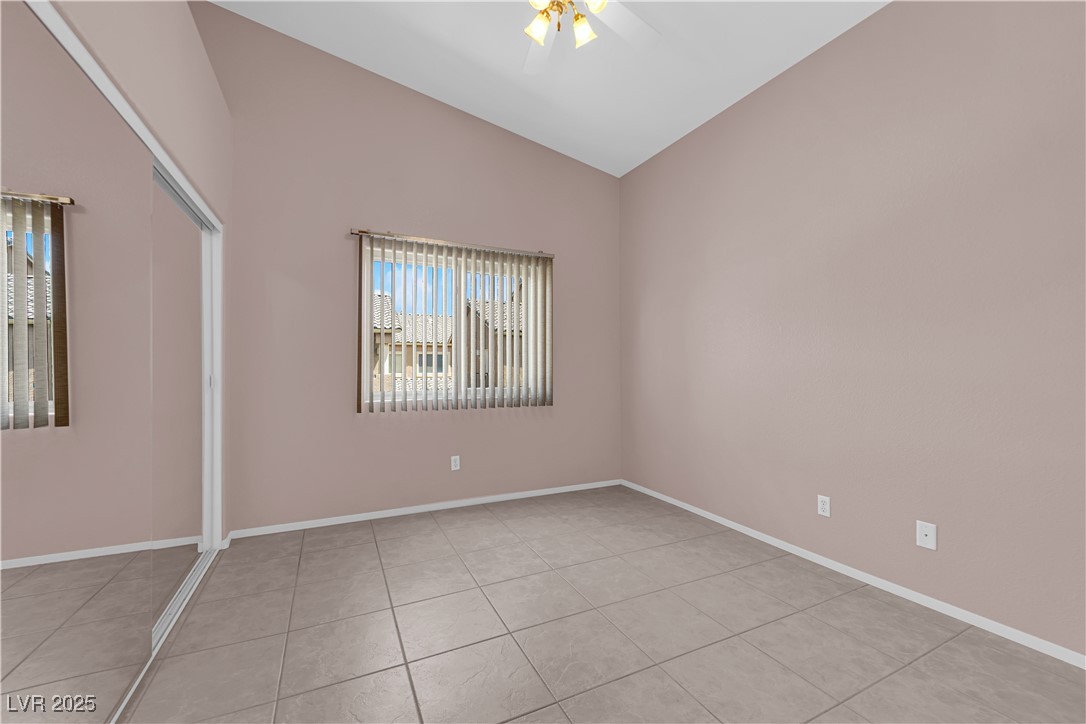 2001 Quarry Ridge Street 207 Property Photo 24