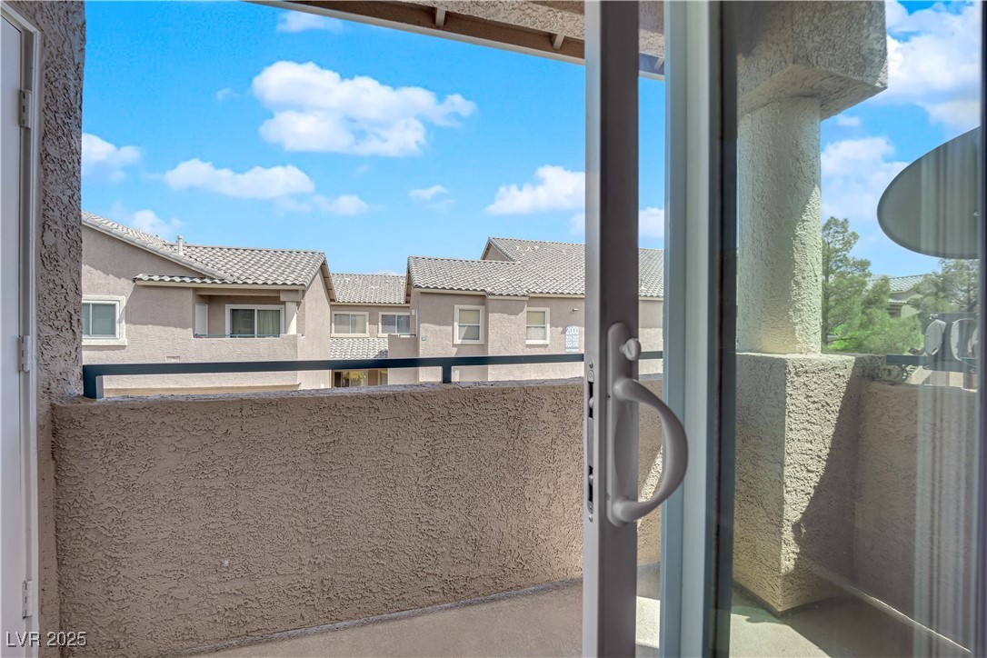 2001 Quarry Ridge Street 207 Property Photo 28