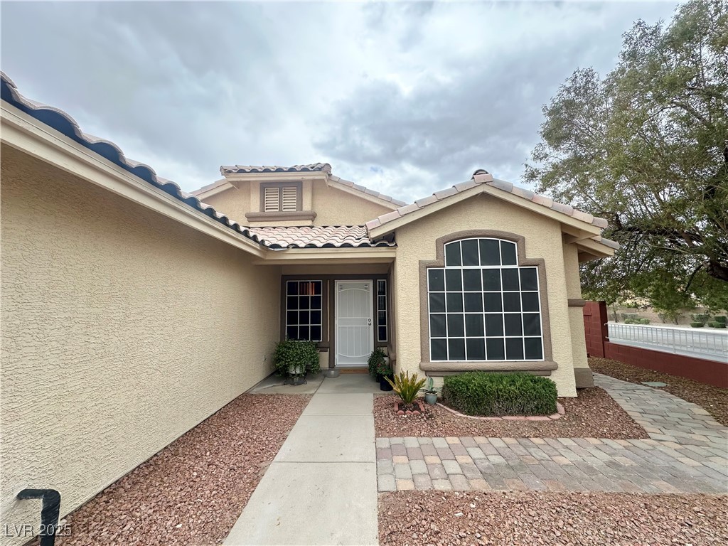 4484 Warbonnet Way Property Photo 6