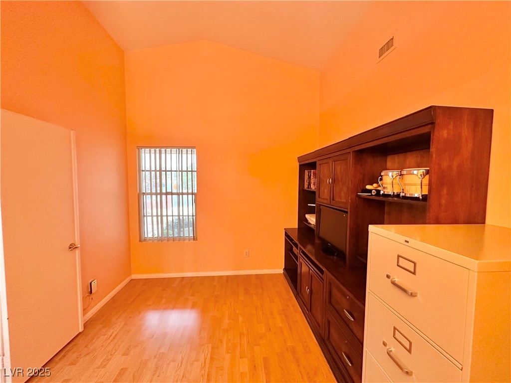 4484 Warbonnet Way Property Photo 12