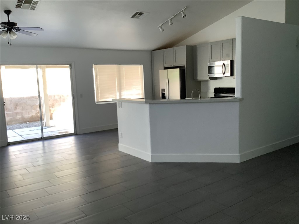 2859 Cordillera Drive Property Photo 2