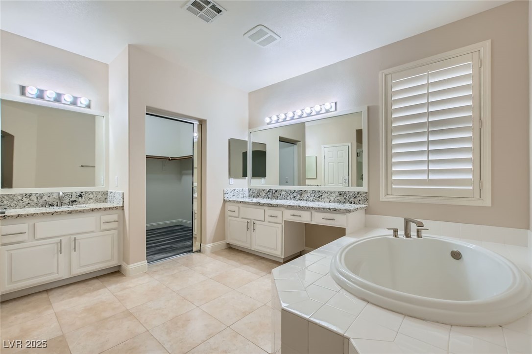 9029 Barium Rock Avenue Property Photo 16
