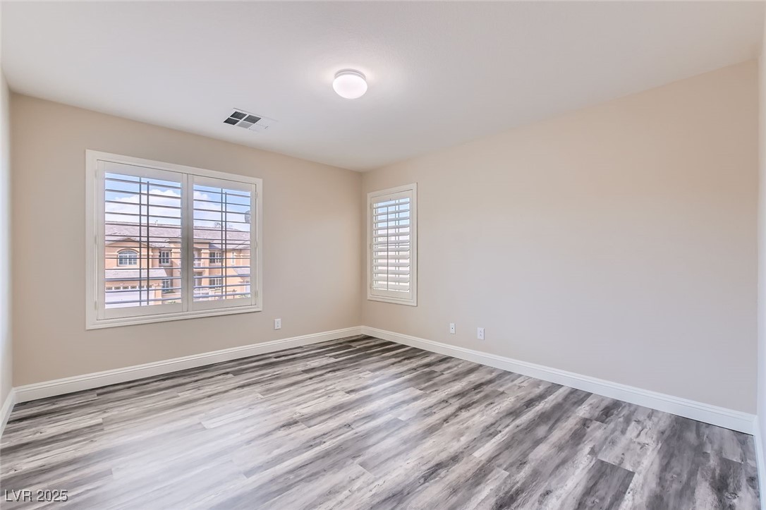 9029 Barium Rock Avenue Property Photo 20