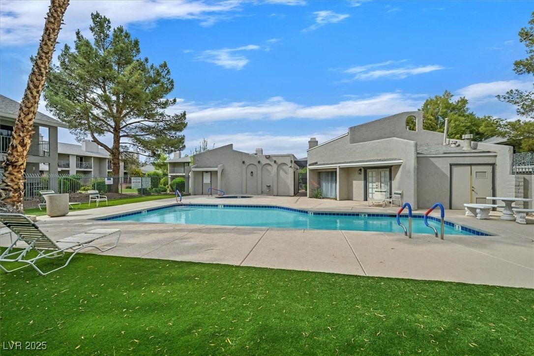 2819 Bluebonnet Drive 6 Property Photo 20