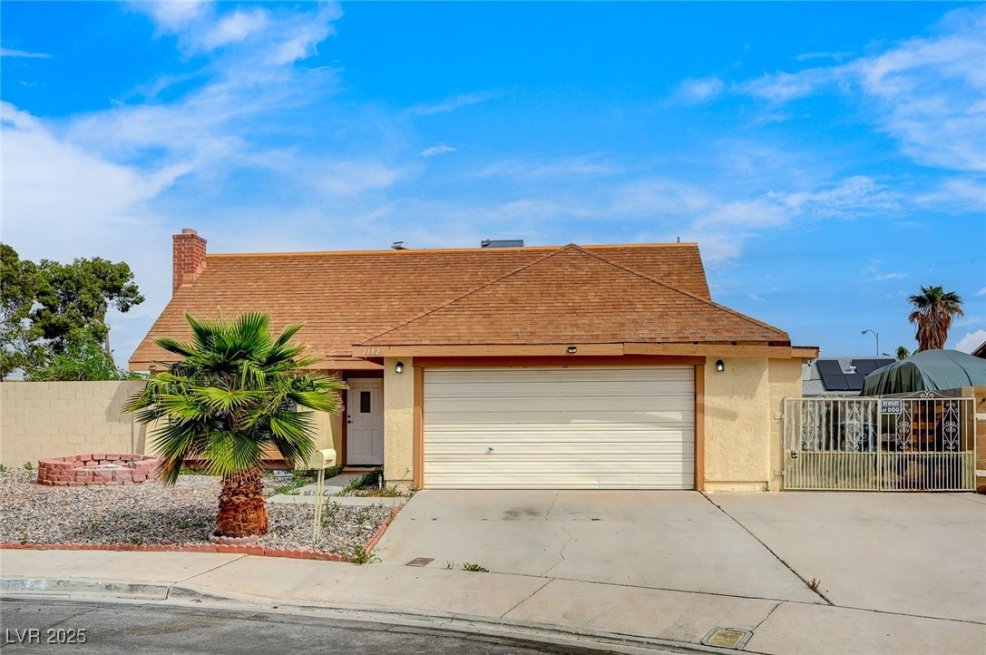 7182 Acorn Court Property Photo 1