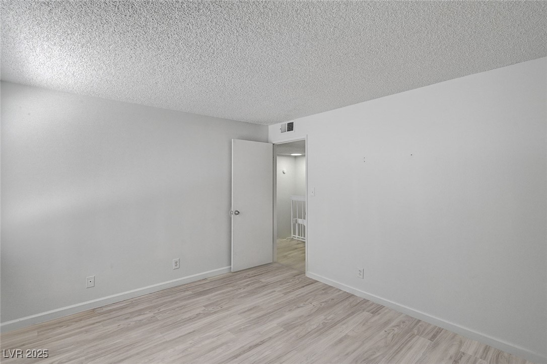7182 Acorn Court Property Photo 22