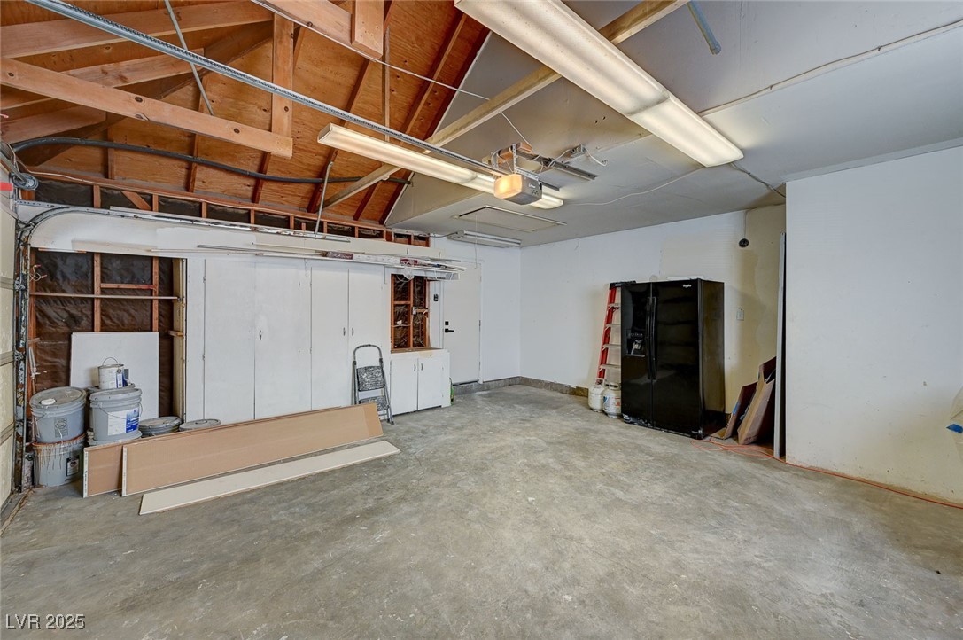 7182 Acorn Court Property Photo 25