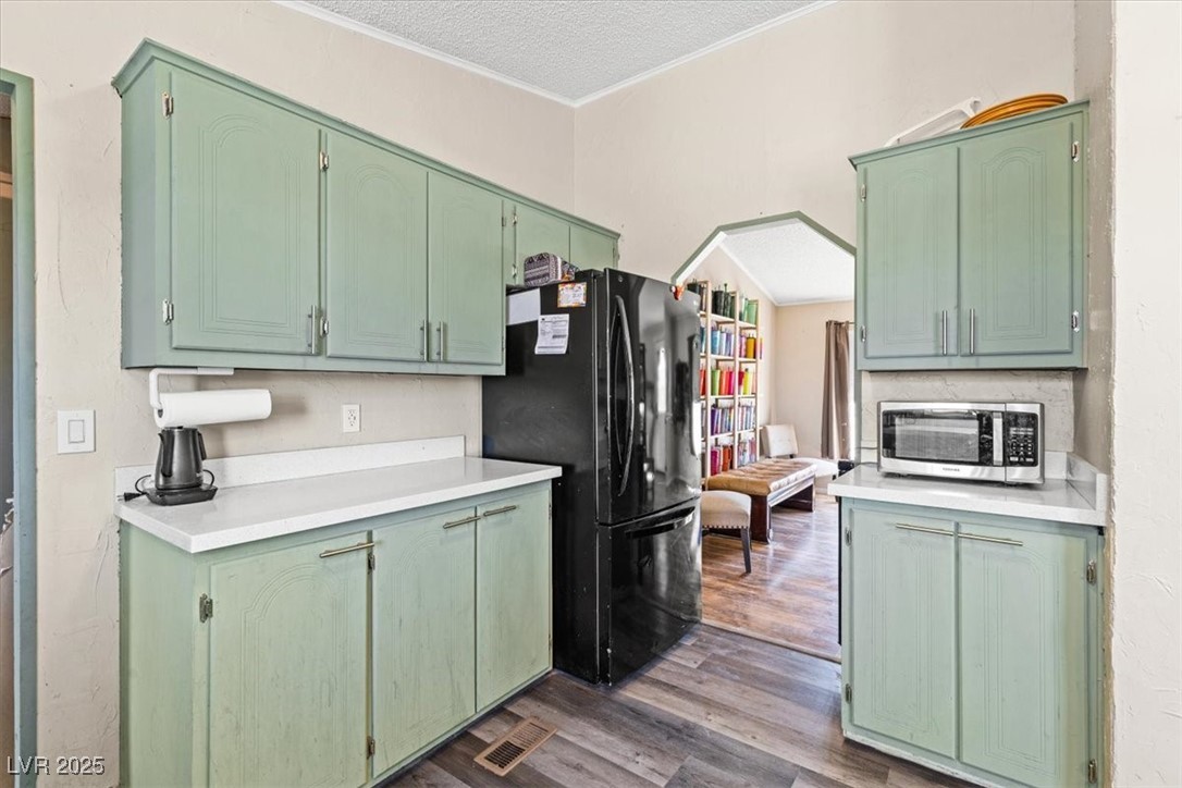 4460 Savoy Boulevard Property Photo 17