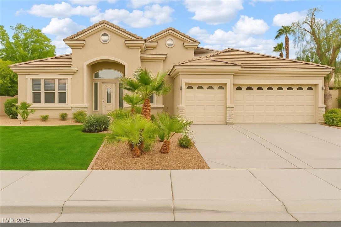 Anthem Heights Real Estate Listings Main Image