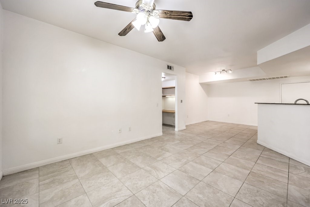 10001 Peace Way 1296 Property Photo 11