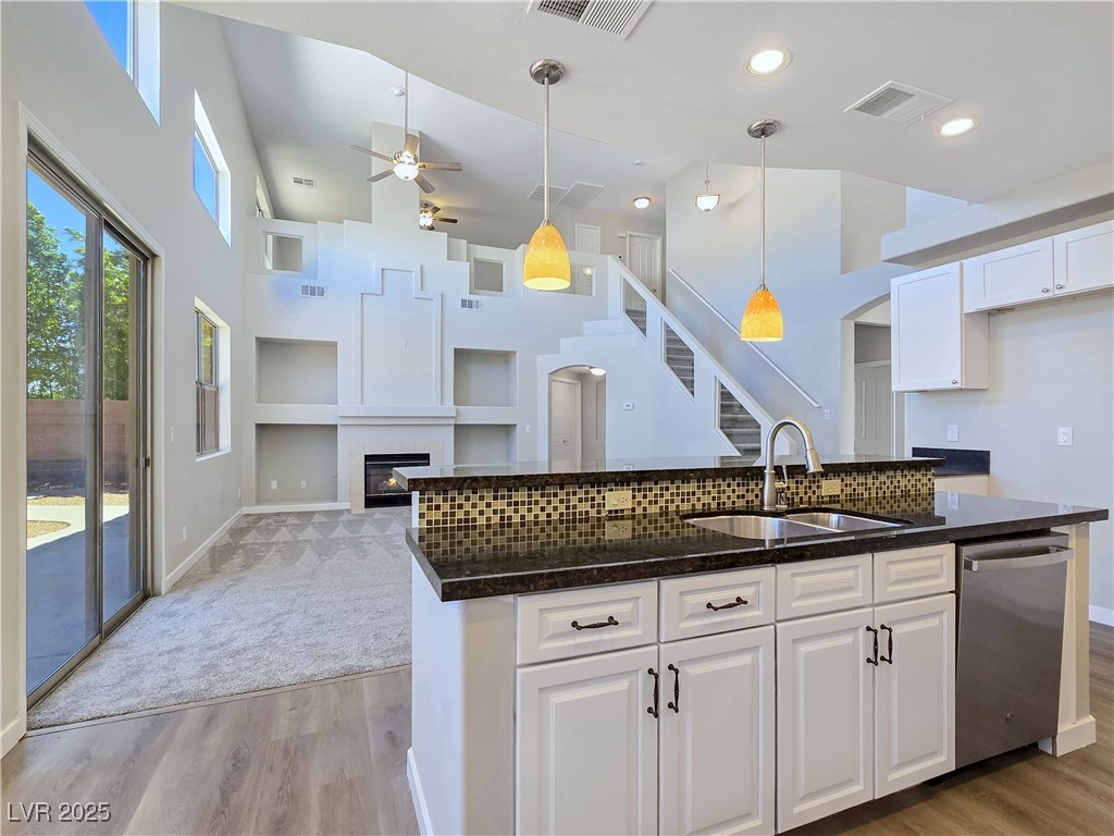 1408 Colfax Creek Street Property Photo 20