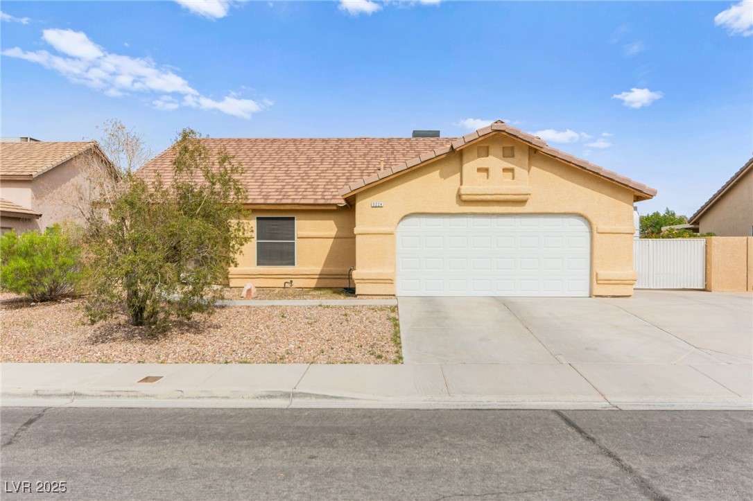 5224 Dana Springs Way Property Photo