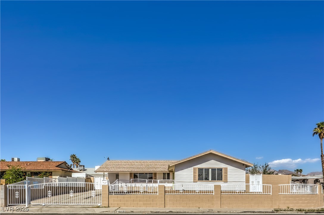 224 Stormson Court Property Photo
