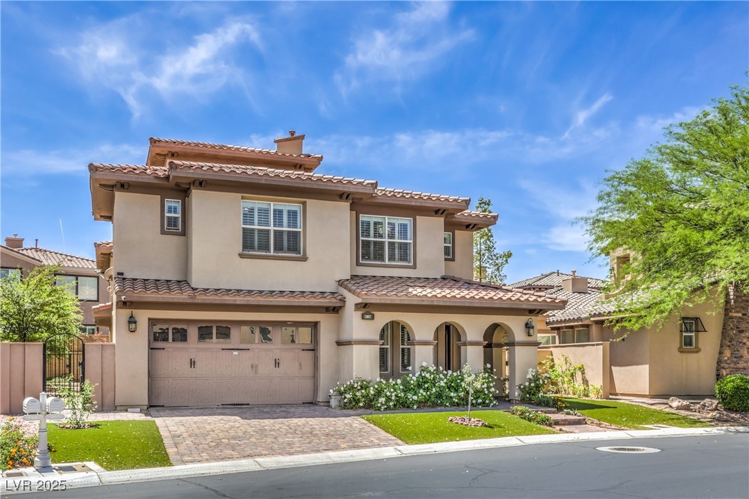 207 Crooked Putter Drive Property Photo 2