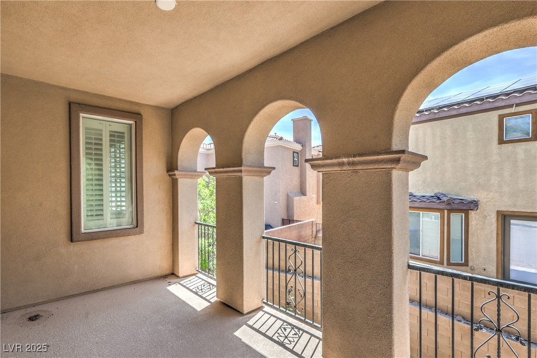 207 Crooked Putter Drive Property Photo 23