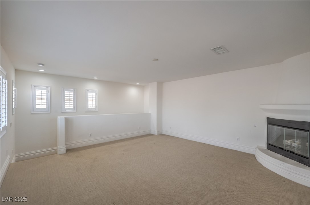207 Crooked Putter Drive Property Photo 29