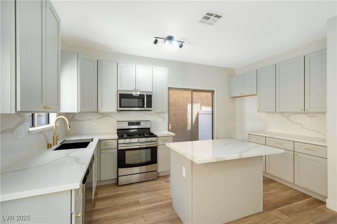 5774 Typecast Road Property Photo