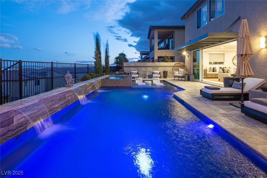 4612 Amazing View Street Property Photo