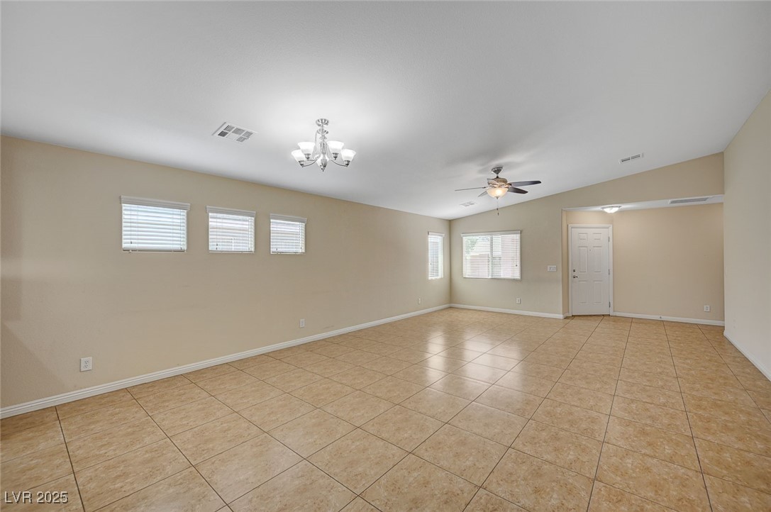 7822 Whitlocks Mill Avenue Property Photo 9