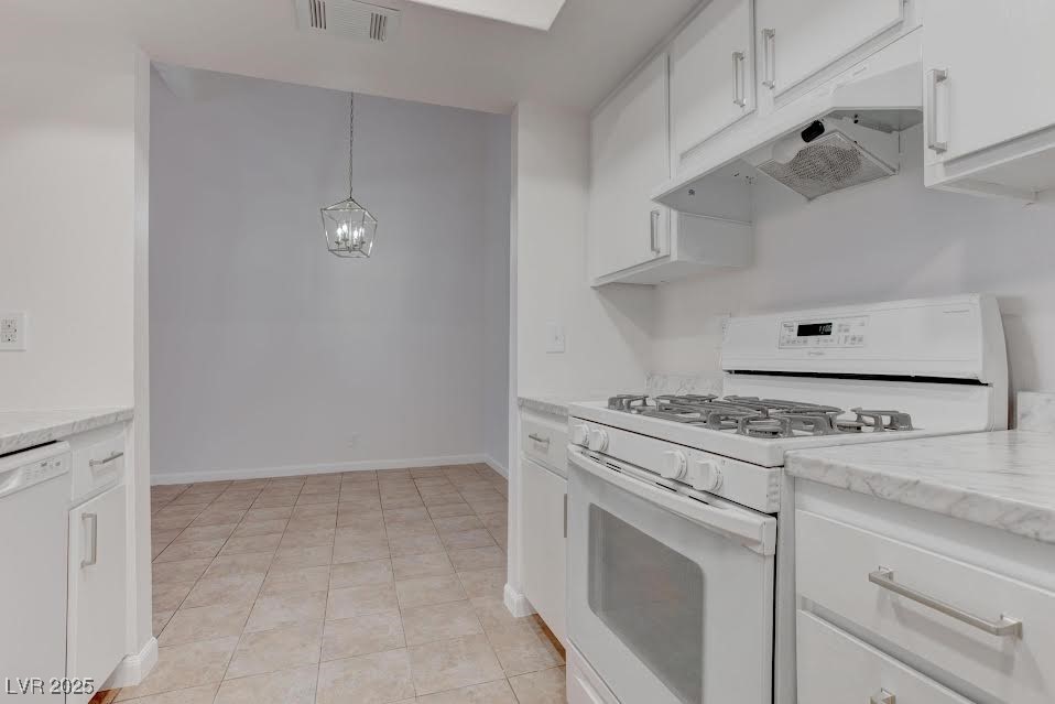 4373 Spencer Street Property Photo 17