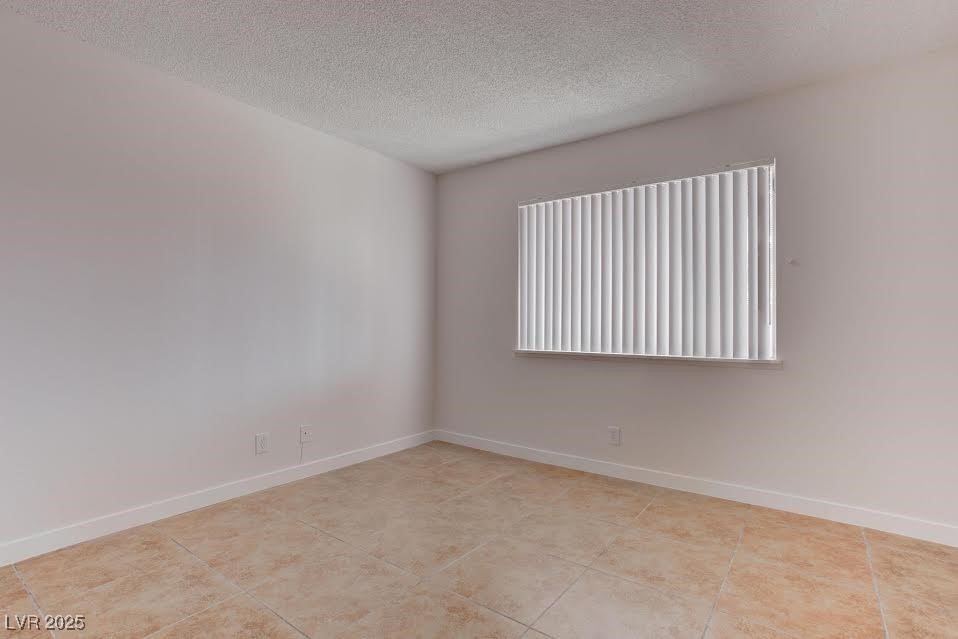 4373 Spencer Street Property Photo 23