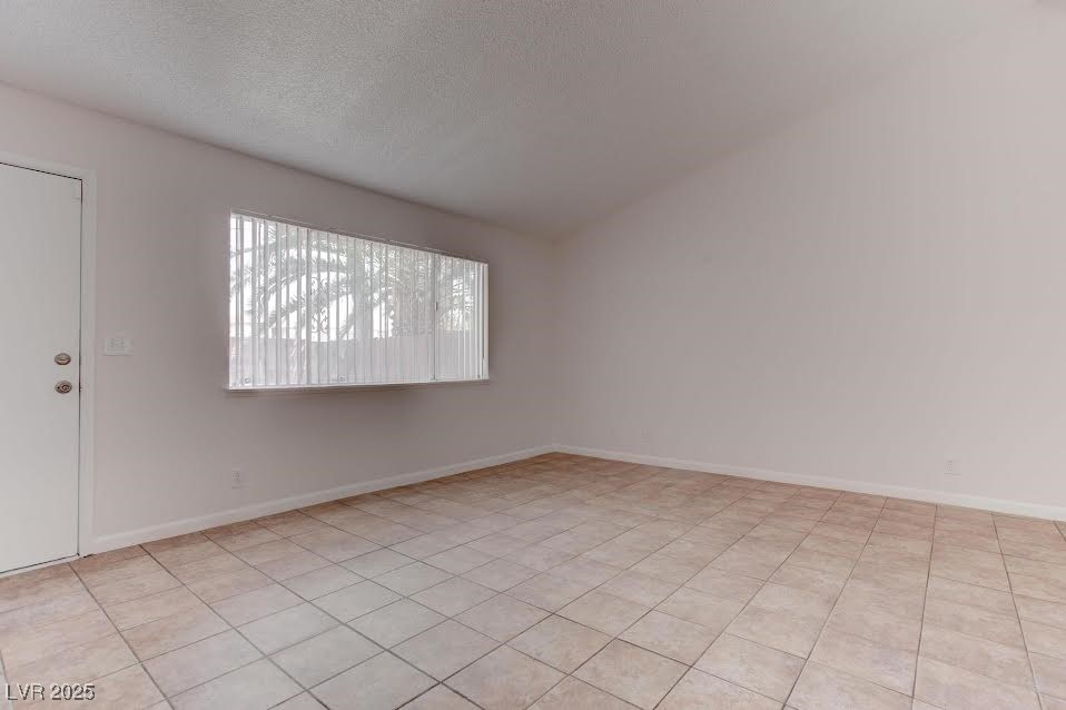 4373 Spencer Street Property Photo 24